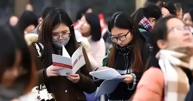 探讨雪纳瑞饲养人数减少的原因